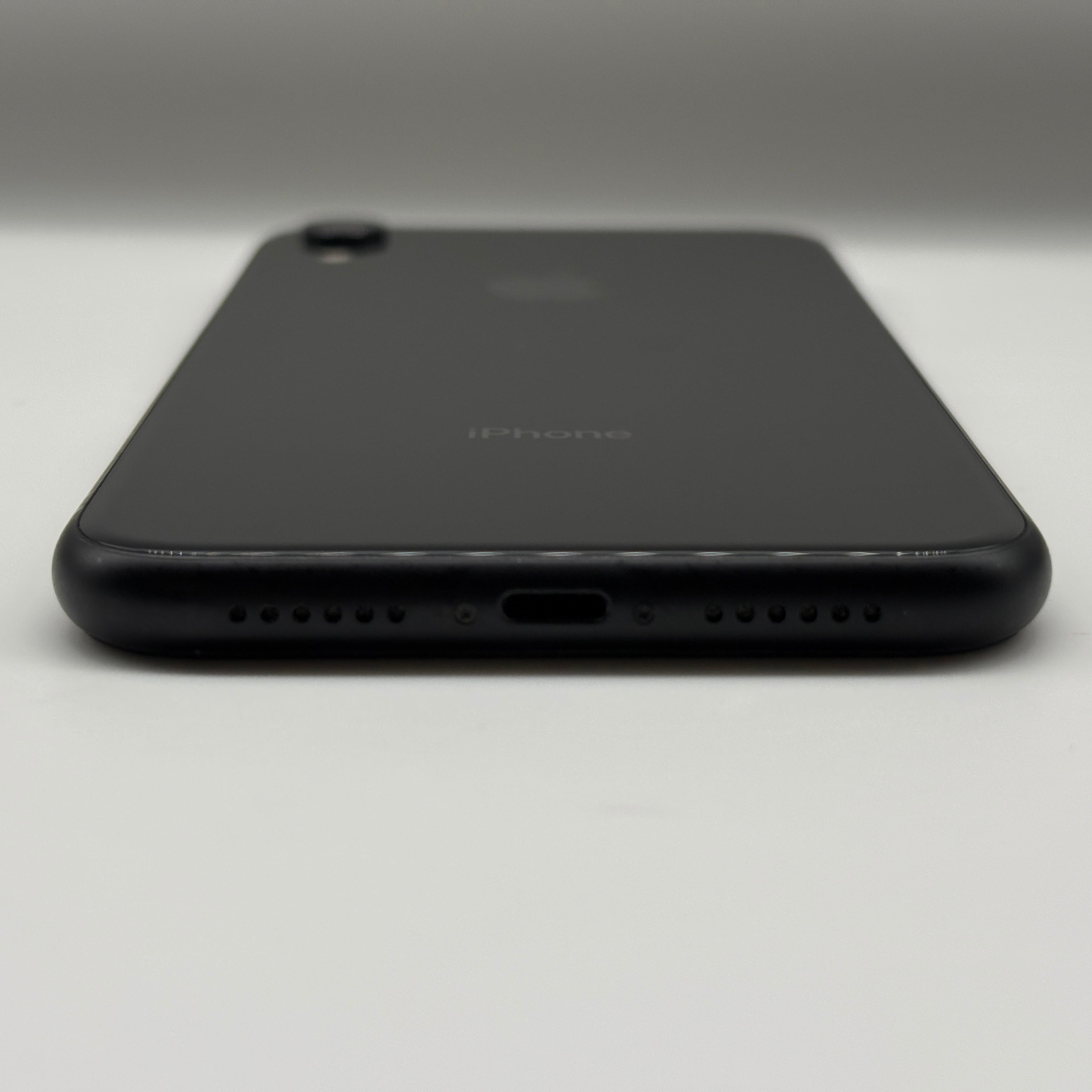 iPhoneXR 128GB ブラック アイフォン本体 SIMフリー SIMロック解除済み