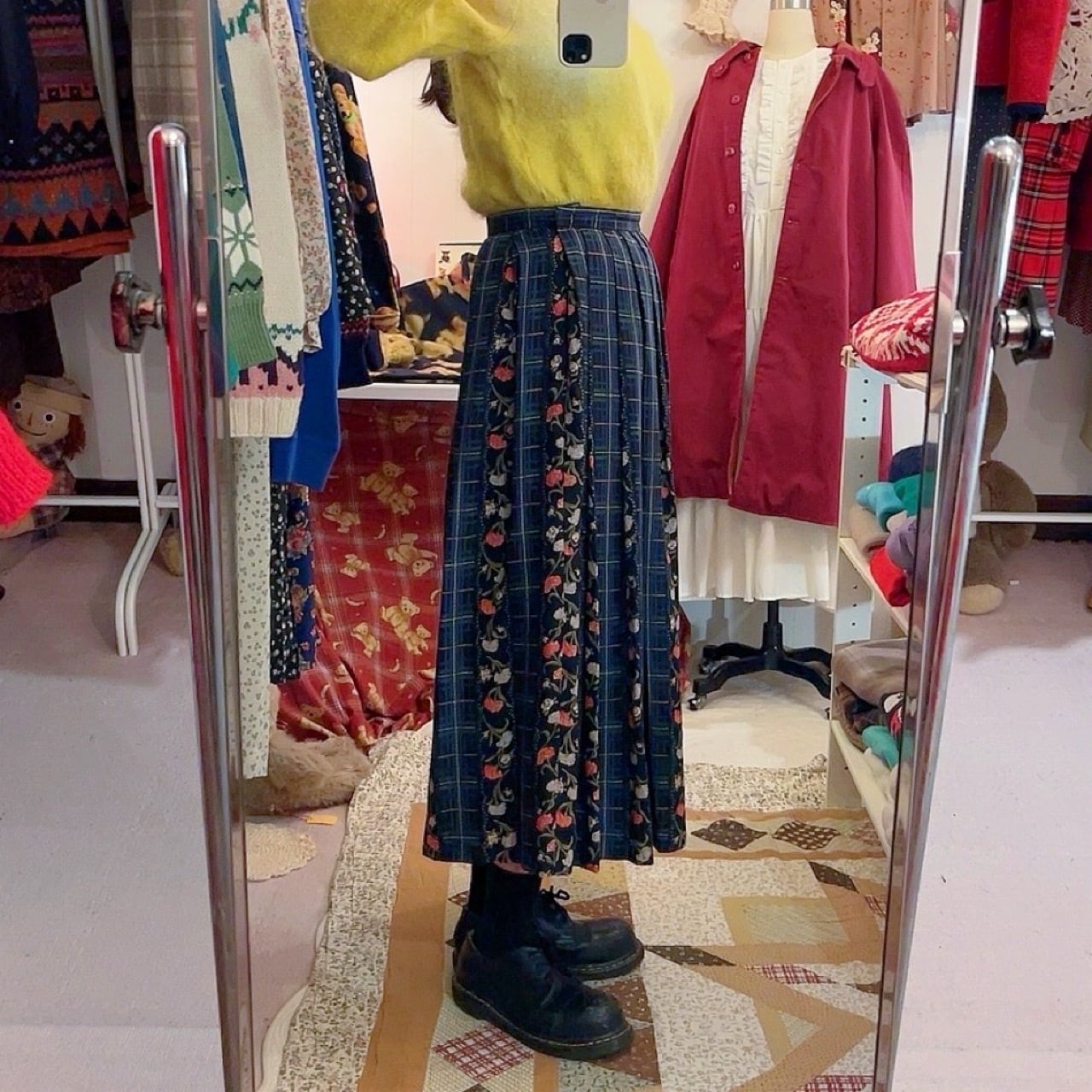 blue check flower tuck skirt