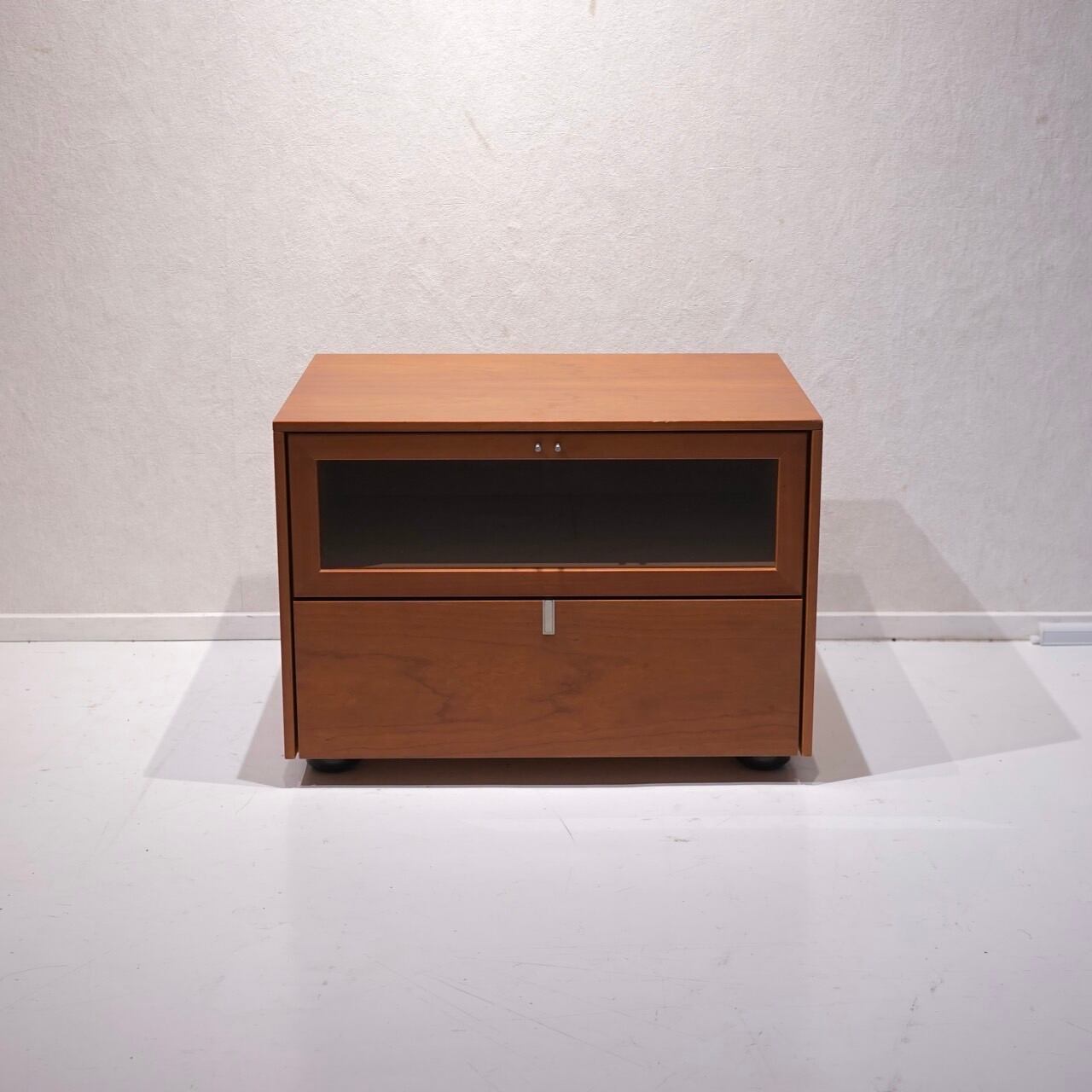 ACTUSサイドボードチェリー材