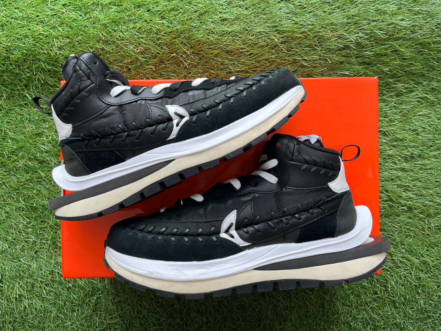 NIKE × sacai × JEAN PAUL GAULTIER VAPOR WAFFLE MIX BLACK NIKE × sacai × JEAN PAUL GAULTIER VAPOR WAFFLE MIX BLACK
