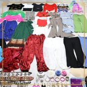 ベリーダンス 衣装 まとめ売り 70点以上 セット トップス スカート ズボン チョリ ピアス ネックレス 黒 白 金 青 上下セット 練習 レッスン アクセサリー パンツ ハーレムパンツ 頭飾り 花 つけまつげ ウィング オリエンタル トライバル