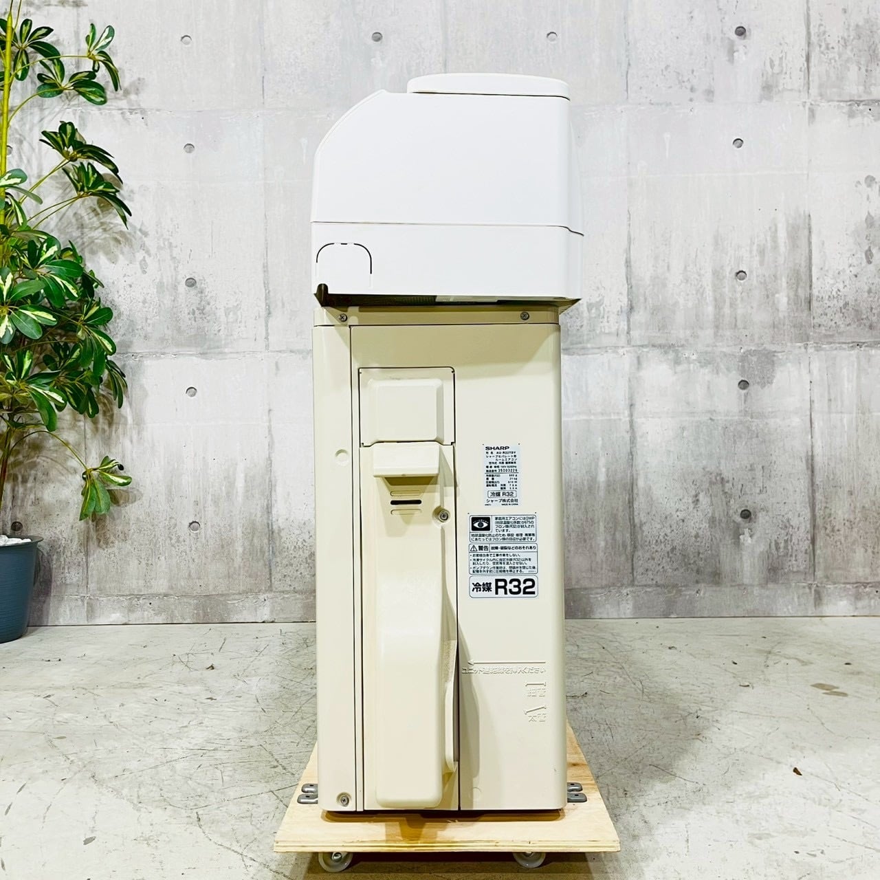 SHARP エアコン2024年製 2.2キロ　6畳 SHARP エアコン2024年製 2.2キロ6畳