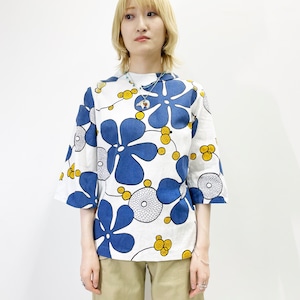 Vintage Flower Pattern Top