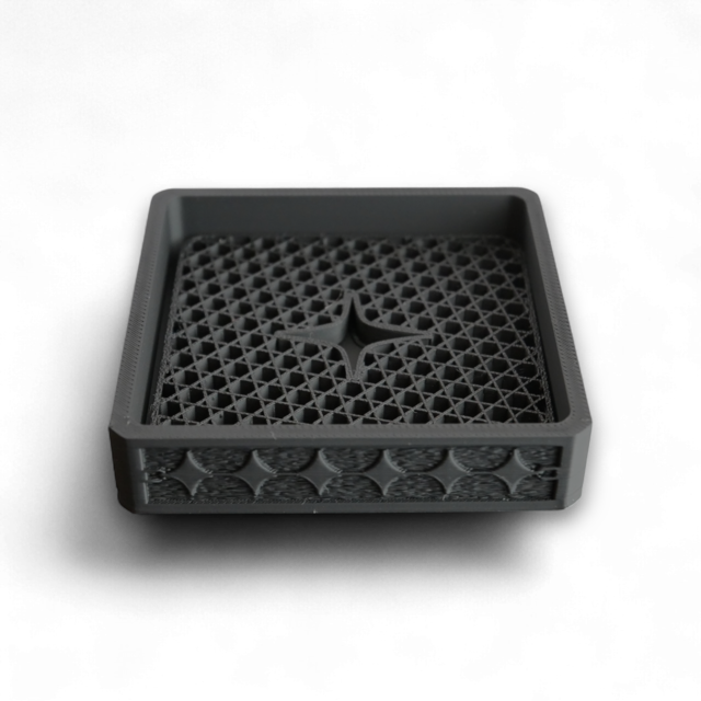 Stratam Grid Plate