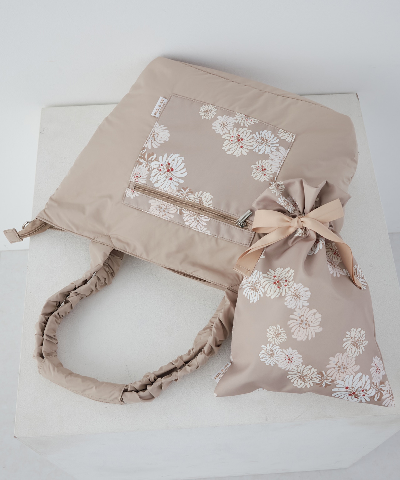 PAUL&JOE ACCESSOIRES : TRAVEL TOTE PJA-B1344