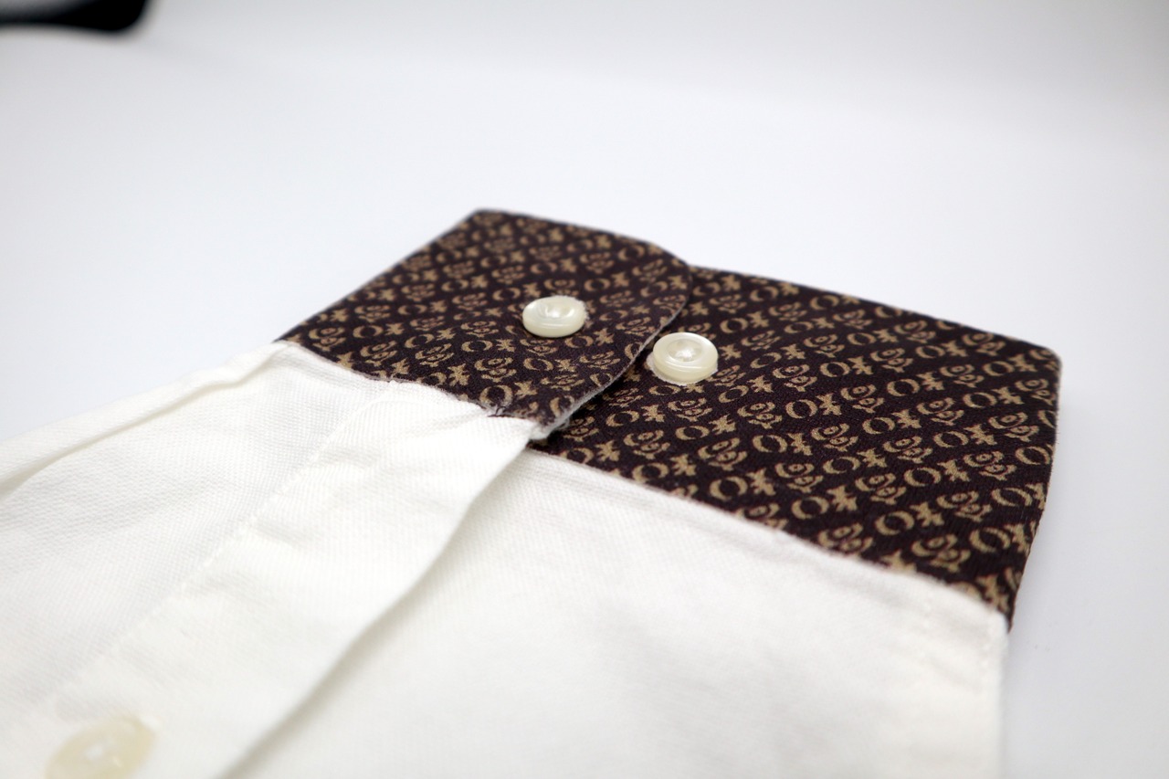 高知シャツ　（襟、袖　高知柄）