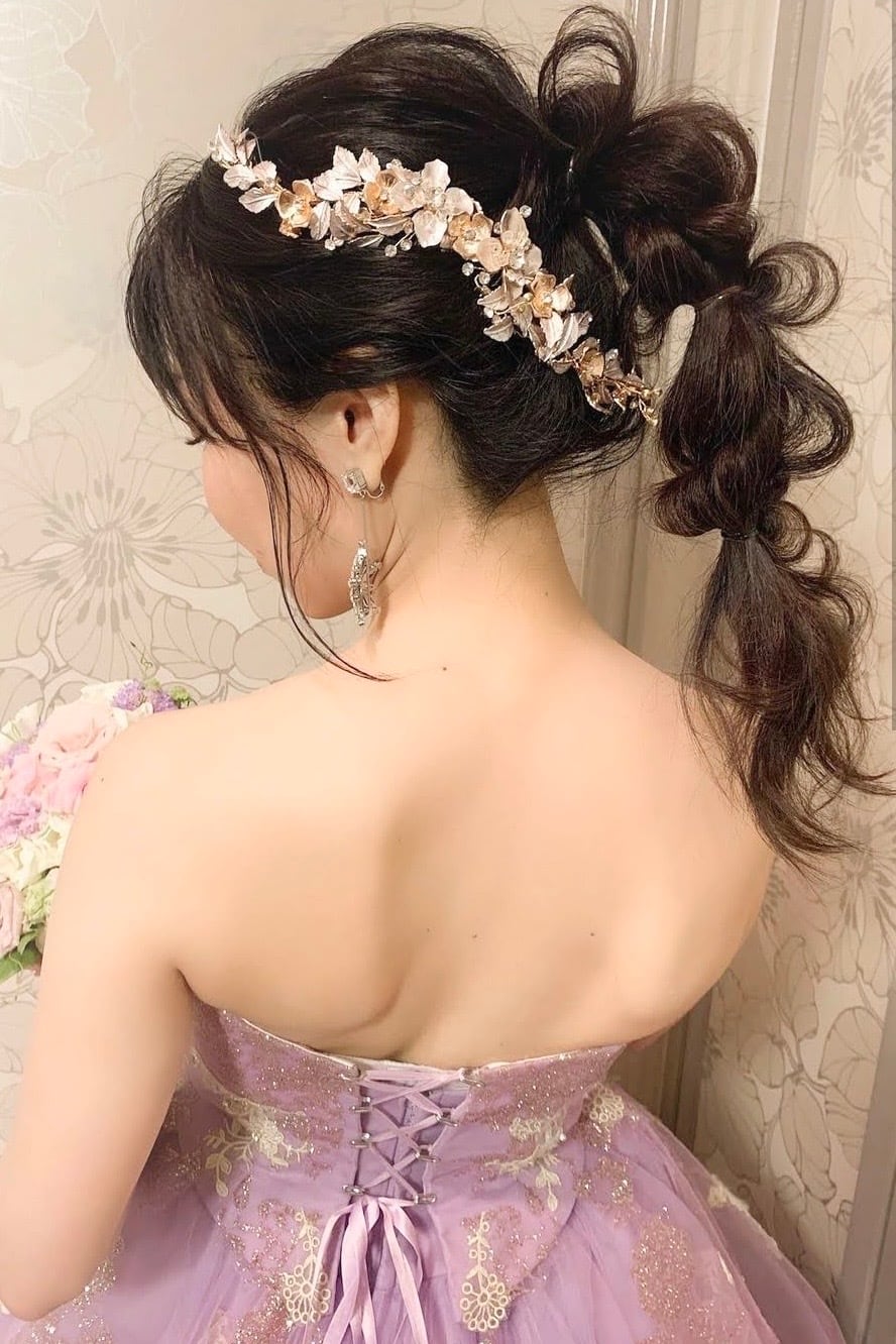 ヘッドドレス-小ぶりから大ぶりまで一点で華やかな印象に ヘッドドレス-小ぶりから大ぶりまで一点で華やかな印象に