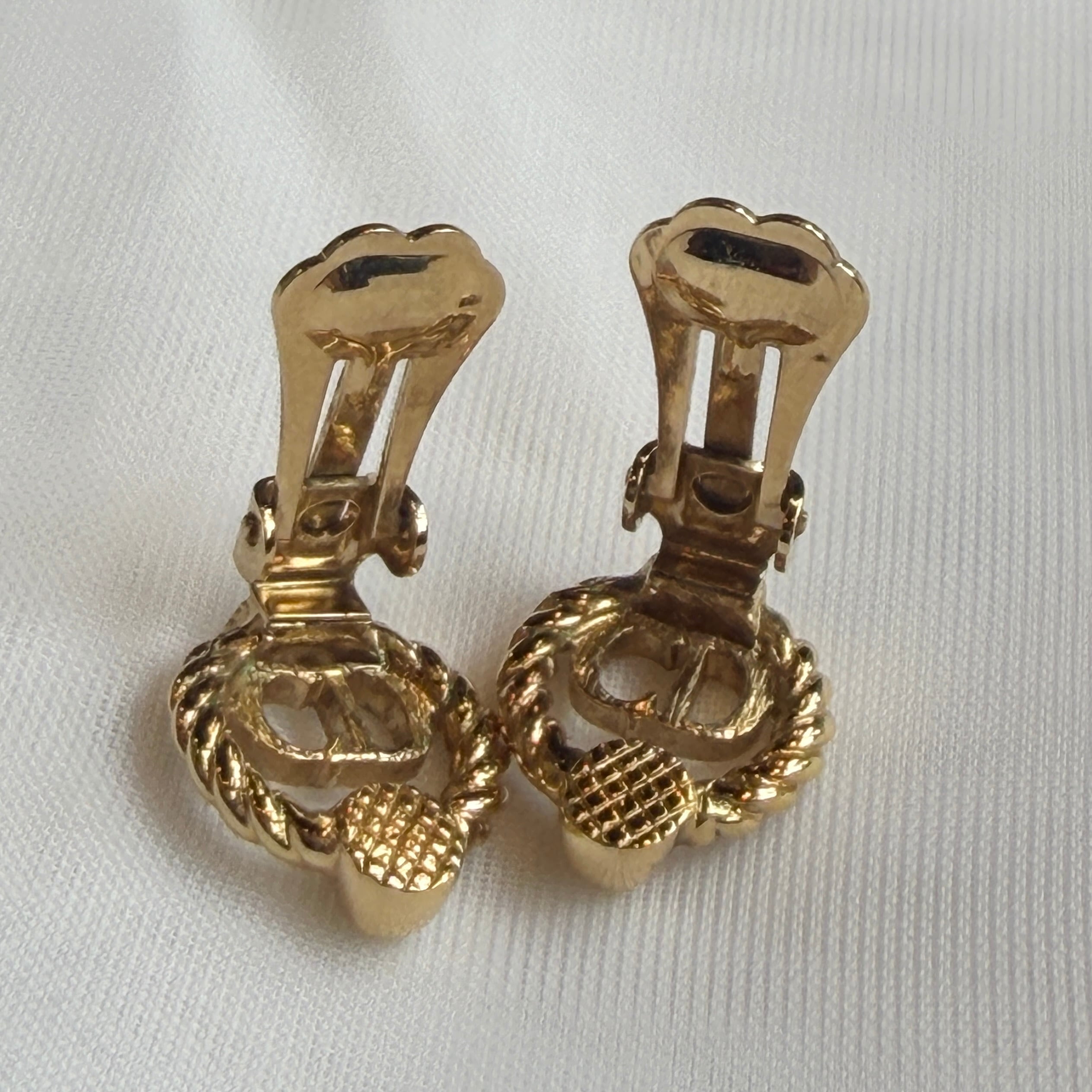 Christian Dior CD earring | CHIMI VINTAGE