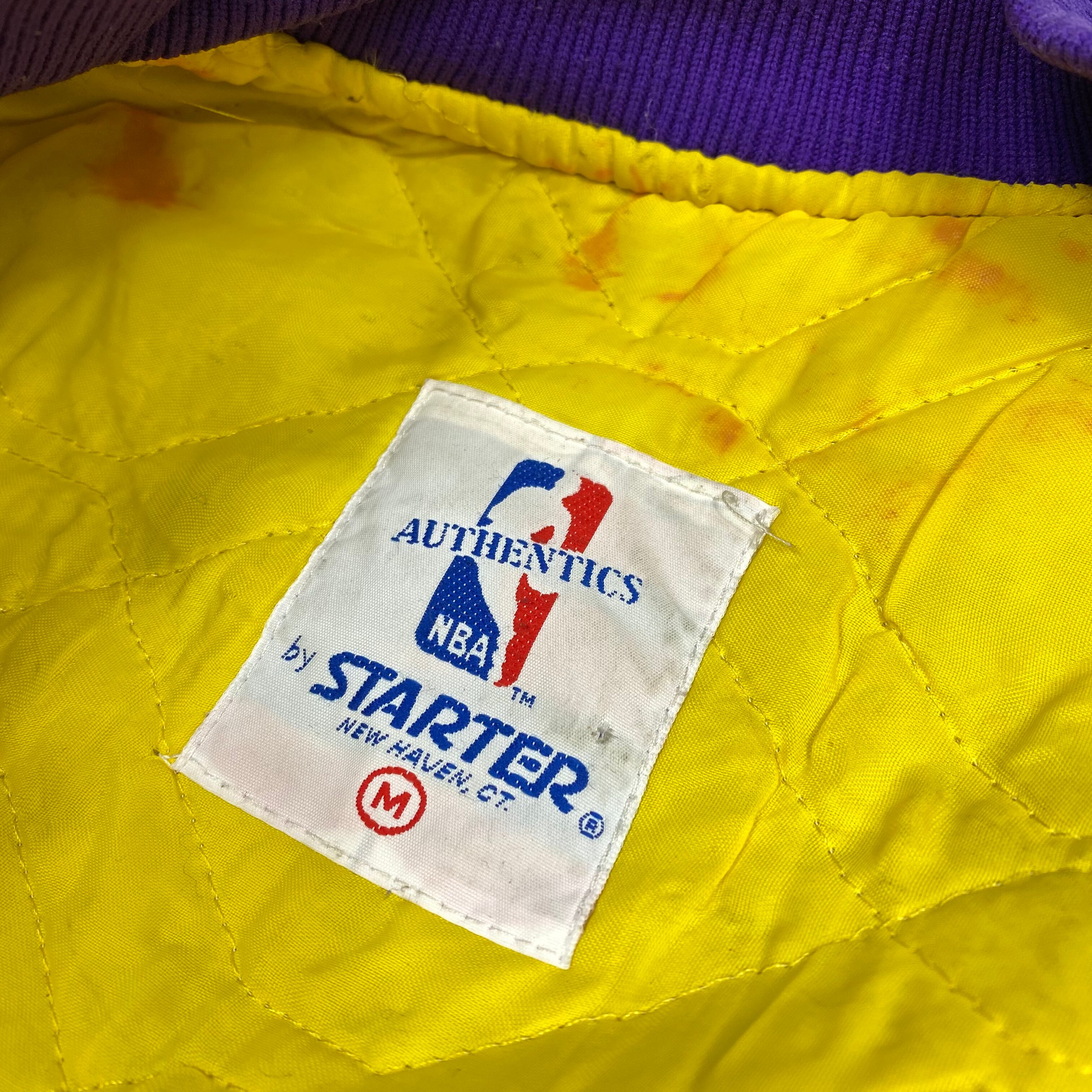 90's Starter NBA Los angels Lakers Nylon Stadium Jacket 90's Starter NBA Los angels Lakers Nylon Stadium Jacket