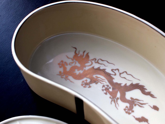 ＊mayuhako＊　ベージュ　ドラゴンG(渕P)