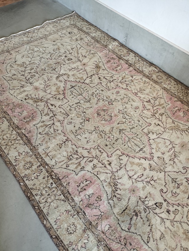 Turkish rug No.593