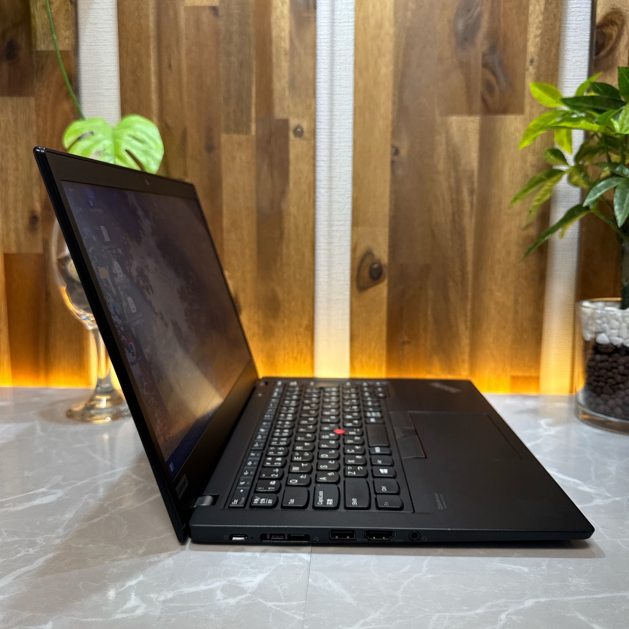 オススメ‼️Lenovo ThinkPad X13 Gen1/Ryzen 5 第4世代/メモリ16GB/SSD256GB/ノートパソコン