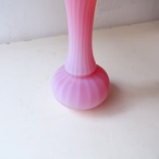 いちごと練乳のような花瓶
