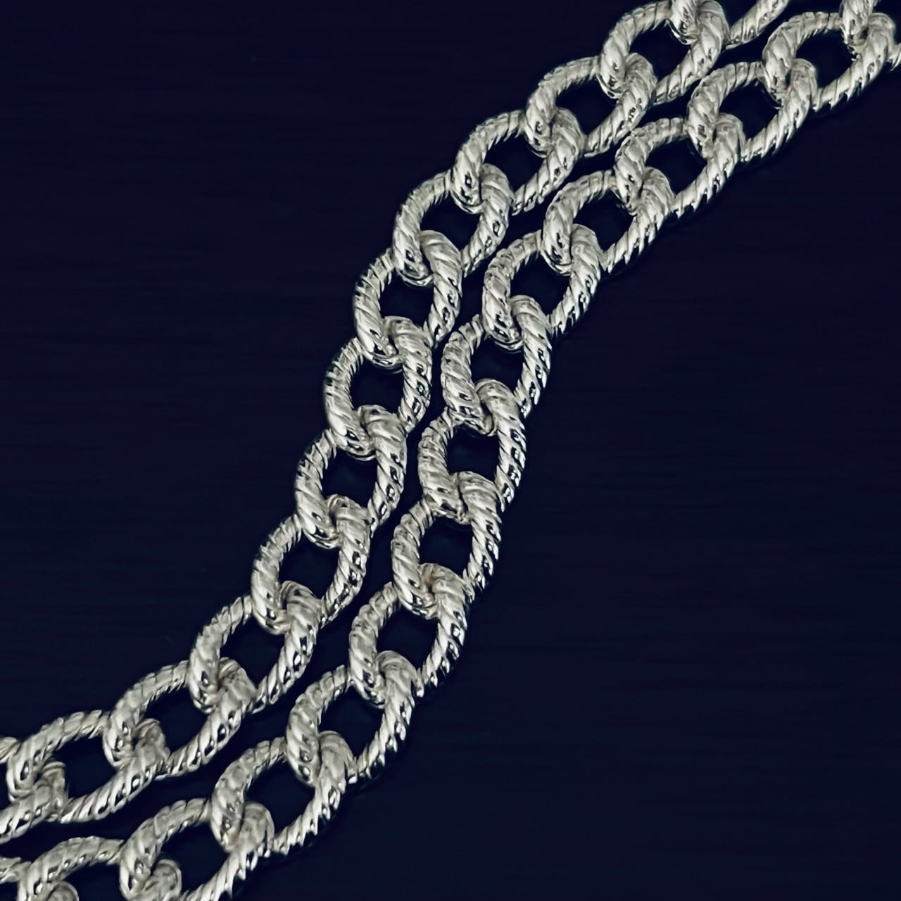 超美品　ヴィンテージティファニー ナロー　ロープチェーン　ネックレス VINTAGE TIFFANY & CO. Rope Pattern Curb Chain Necklace Sterling