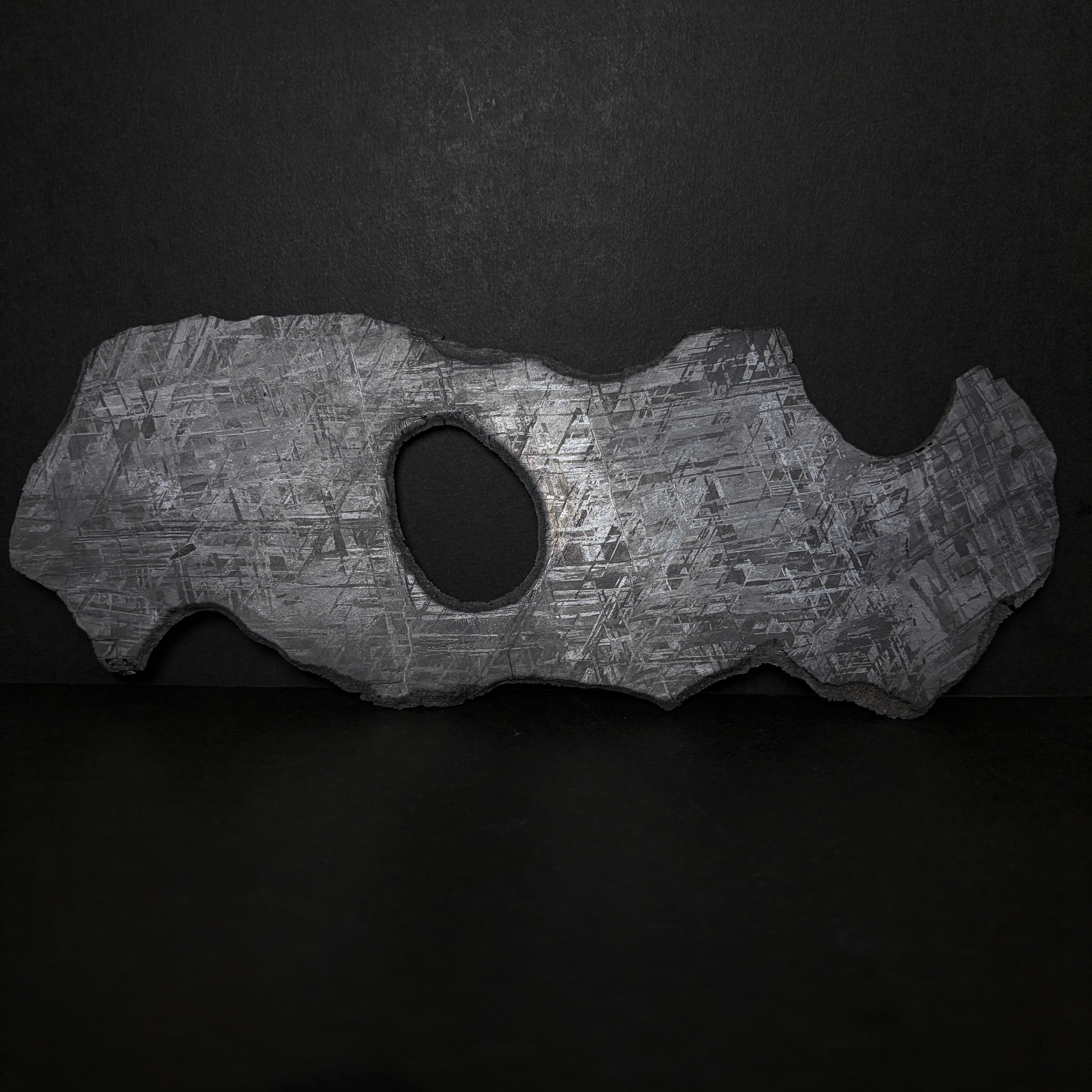 ギベオン隕石 Gibeon Meteorite 25111211 | 【隕石屋】METEOS（メテオス）