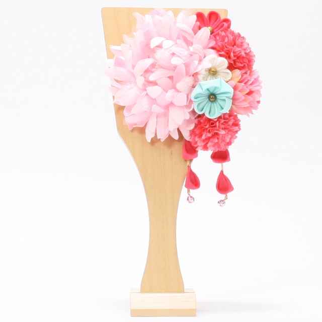 羽子板飾り《商品コード》10300-2665　E2665　髪飾り羽子板　30　ピンク｜初正月｜省スペース｜おしゃれ｜モダン｜コンパクト｜江戸押絵羽子板｜無病息災｜邪気払い｜無患子