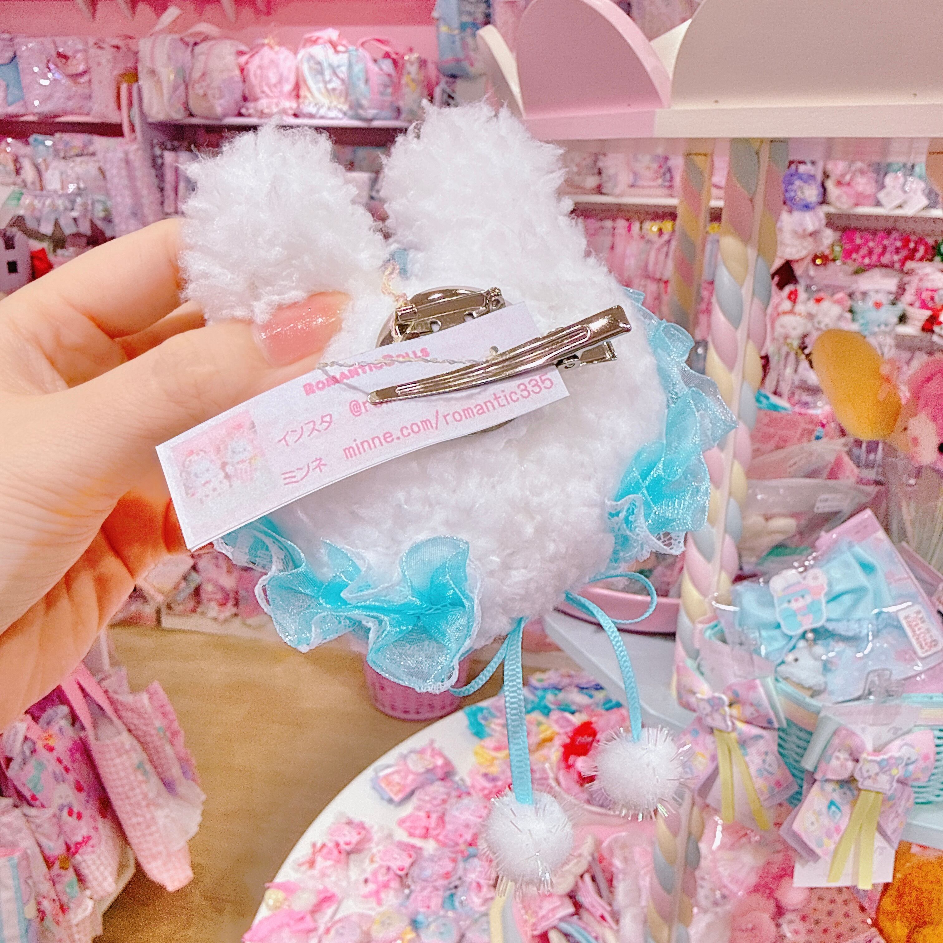 【M4】65-18ウインクするよ♪うさぎ2wayピン