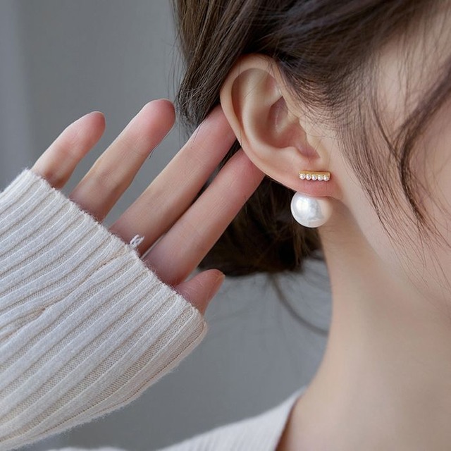 ピアス 耳飾り レディース ラインストーン エレガント 真珠 パール お花 上品 清楚 かわいい 大人可愛い きれいめ シンプル おしゃれ お洒落 お嬢様 大人 送料無料 ラブリー キュート 花 フラワー OL 通勤 学生 デートセレモニー お出かけ 女子会 白 ピンク 春 夏 ウェディング ブライダル 結婚式 二次会 2次会 披露宴 お呼ばれ 挙式 海外挙式 成人式 入学式 入園式 卒業式 卒園式 謝恩会 華やか 映え写真 10代 20代 30代 40代 ママ 普段使い ギフト プレゼント