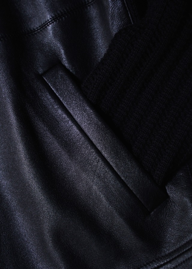 Salvatore Ferragamo switching leather gancino zip drivers knit