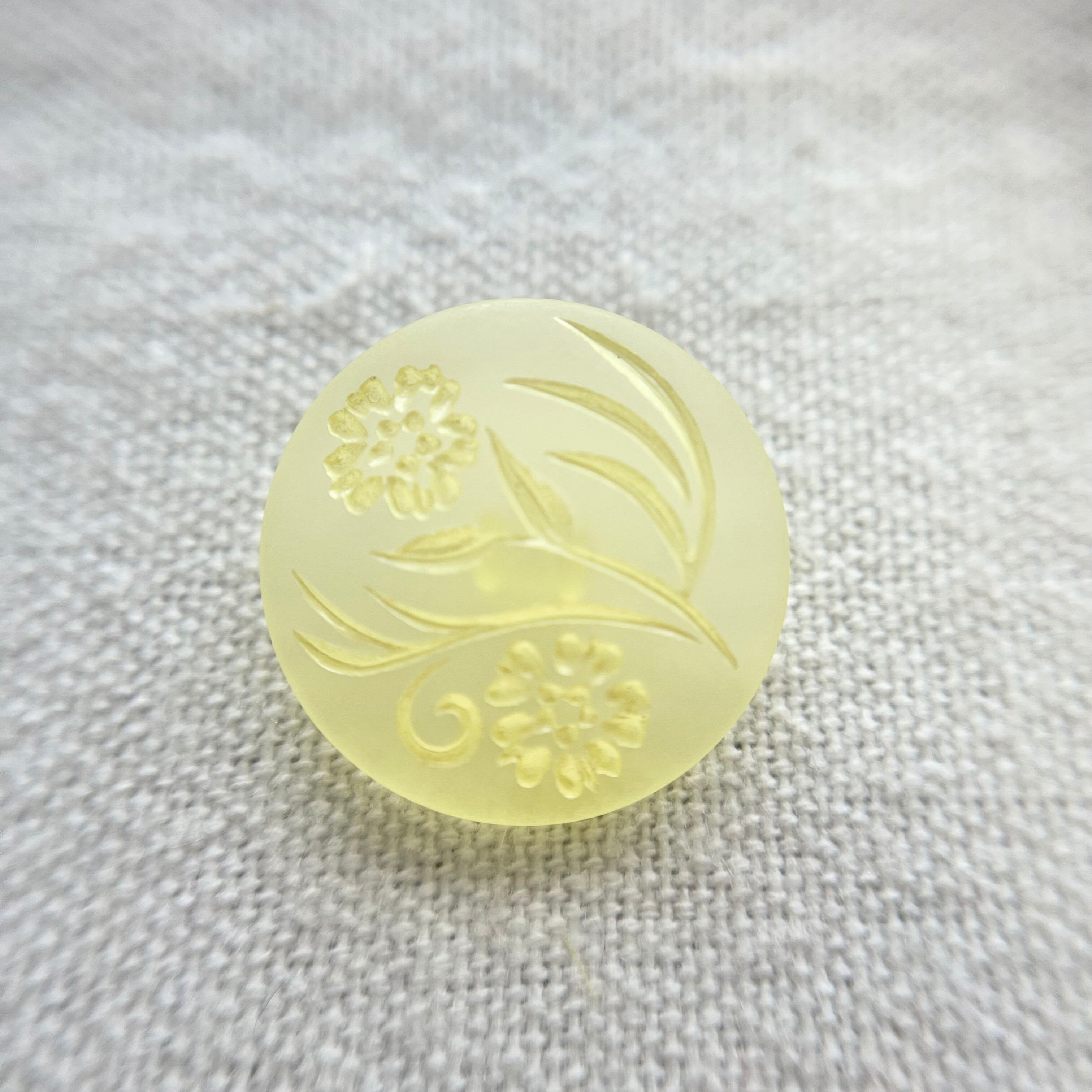 イエロー 2輪フラワー 21mm