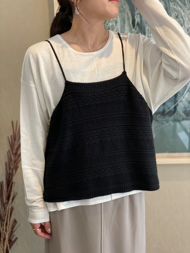 簡単×オシャレの新定番！ニットビスチェ