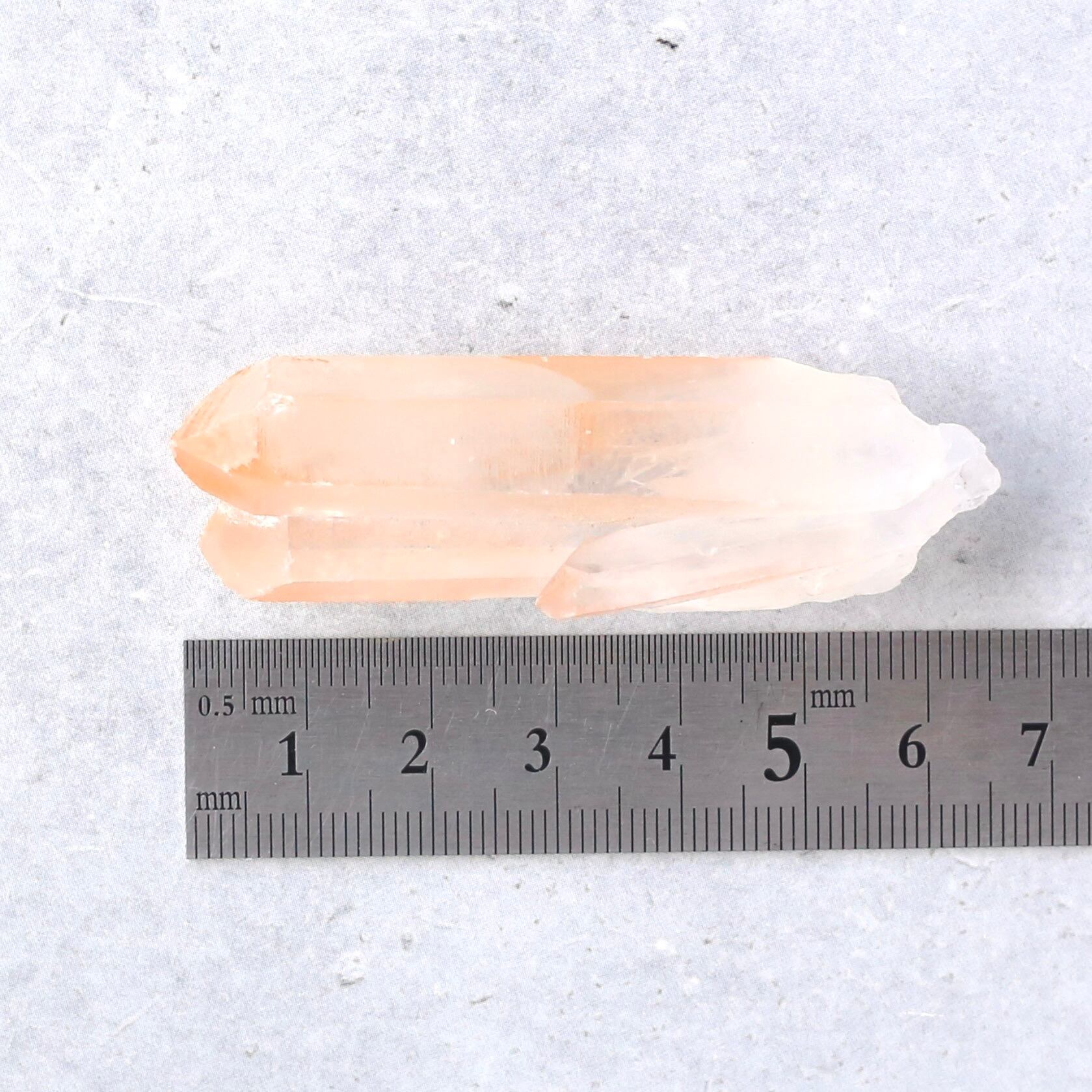 ソウルメイトツイン ピンククォーツ 天然石 水晶 鉱物 一点物 クォーツ ソウルメイトツイン ピンククォーツ マダガスカル産 天然石 水晶 鉱物