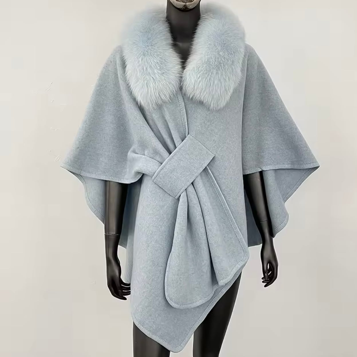 High-quality fur cape《 即日発送 》 | CLARA