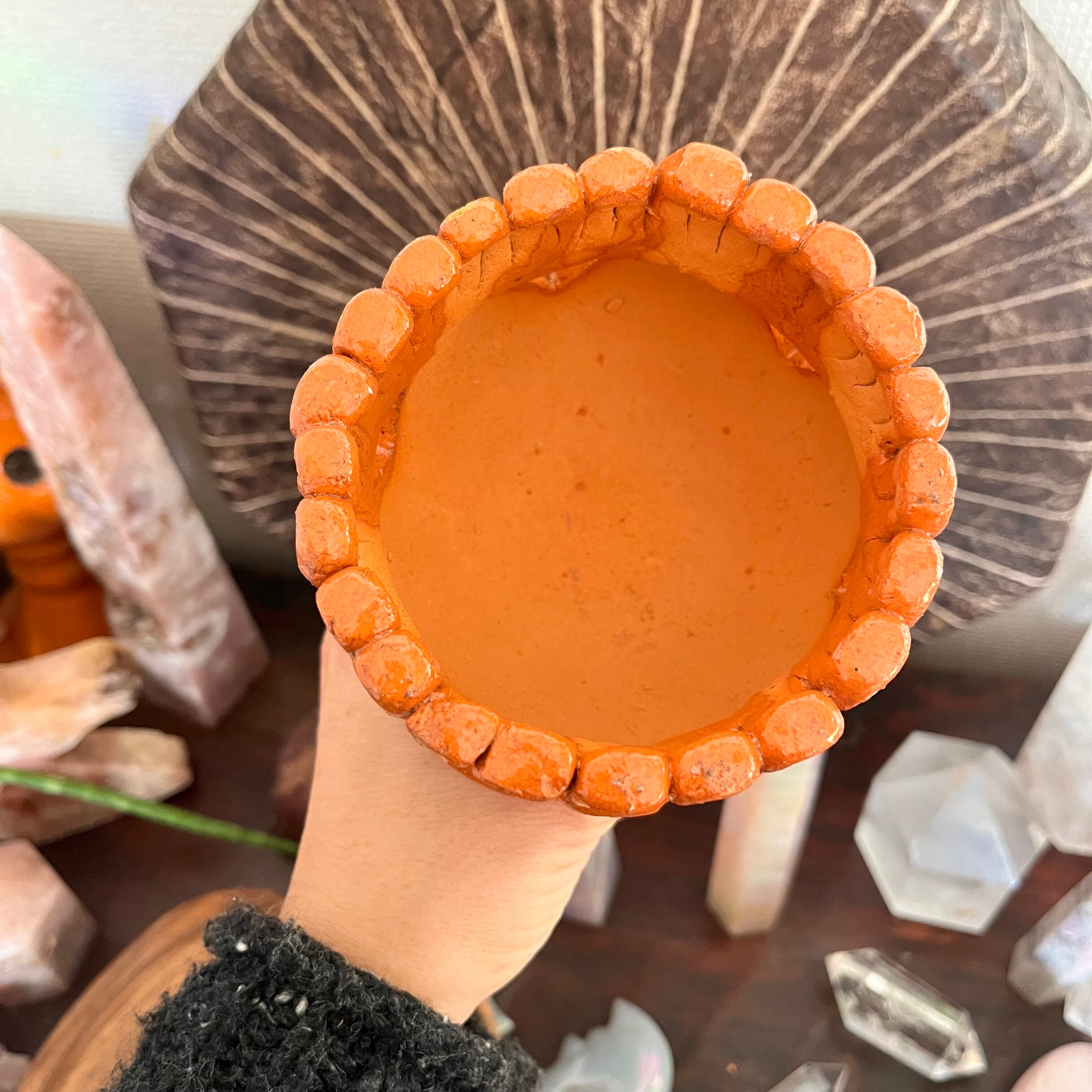 「茶色の粘土の神秘的なメキシコのコパレラ」Brown clay mystical Mexican copalera
