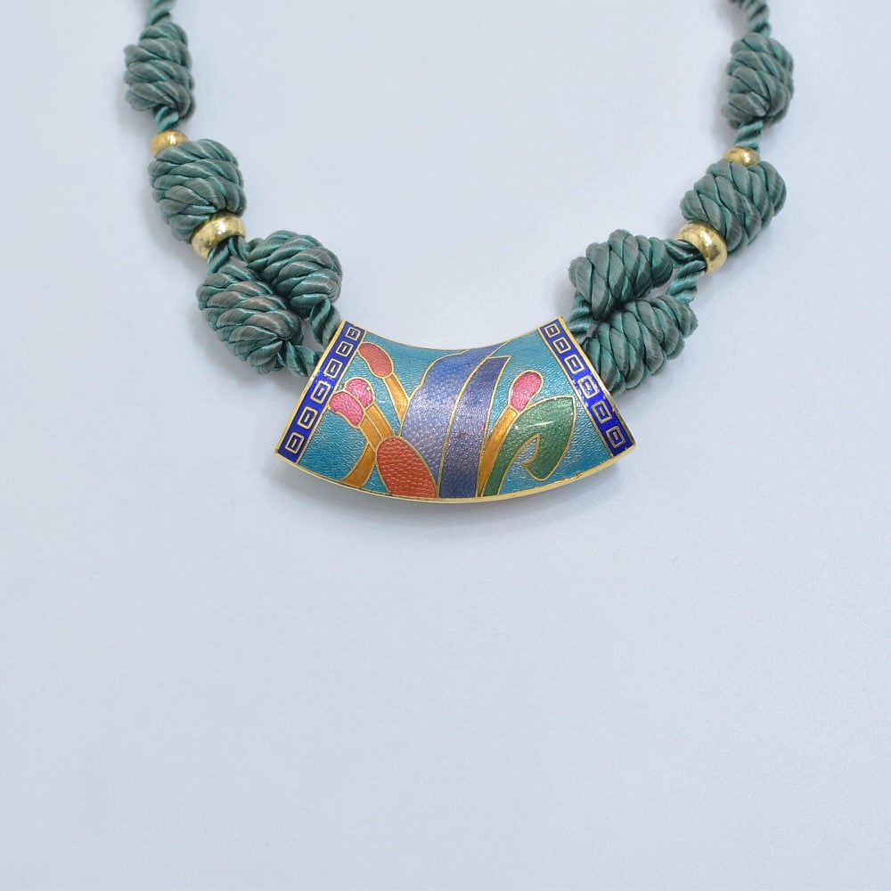 ヴィンテージ アクセサリー まとめ売り　種類別写真あり ヴィンテージ アクセサリー まとめ売り - メルカリ