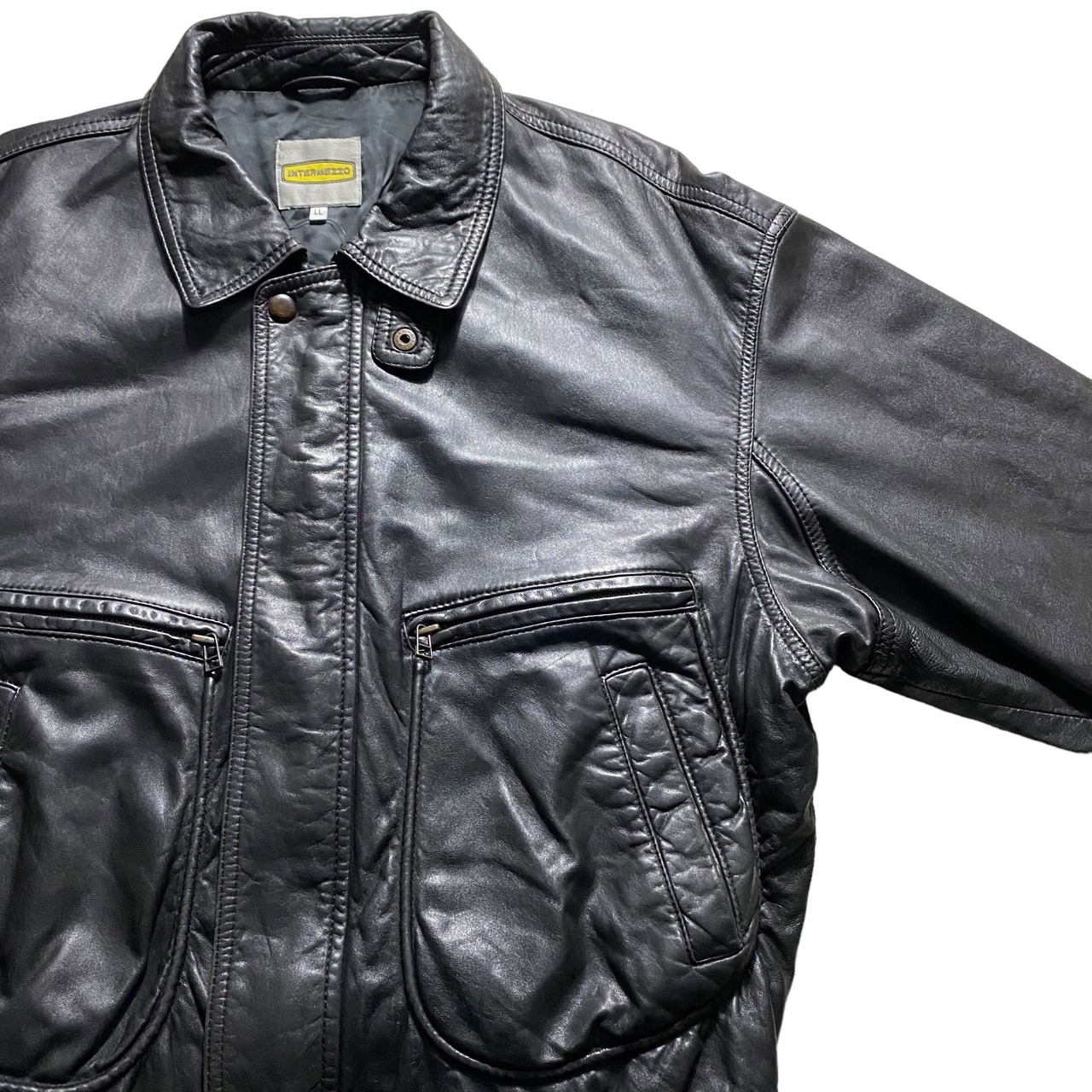 INTERMEZZO black leather jacket