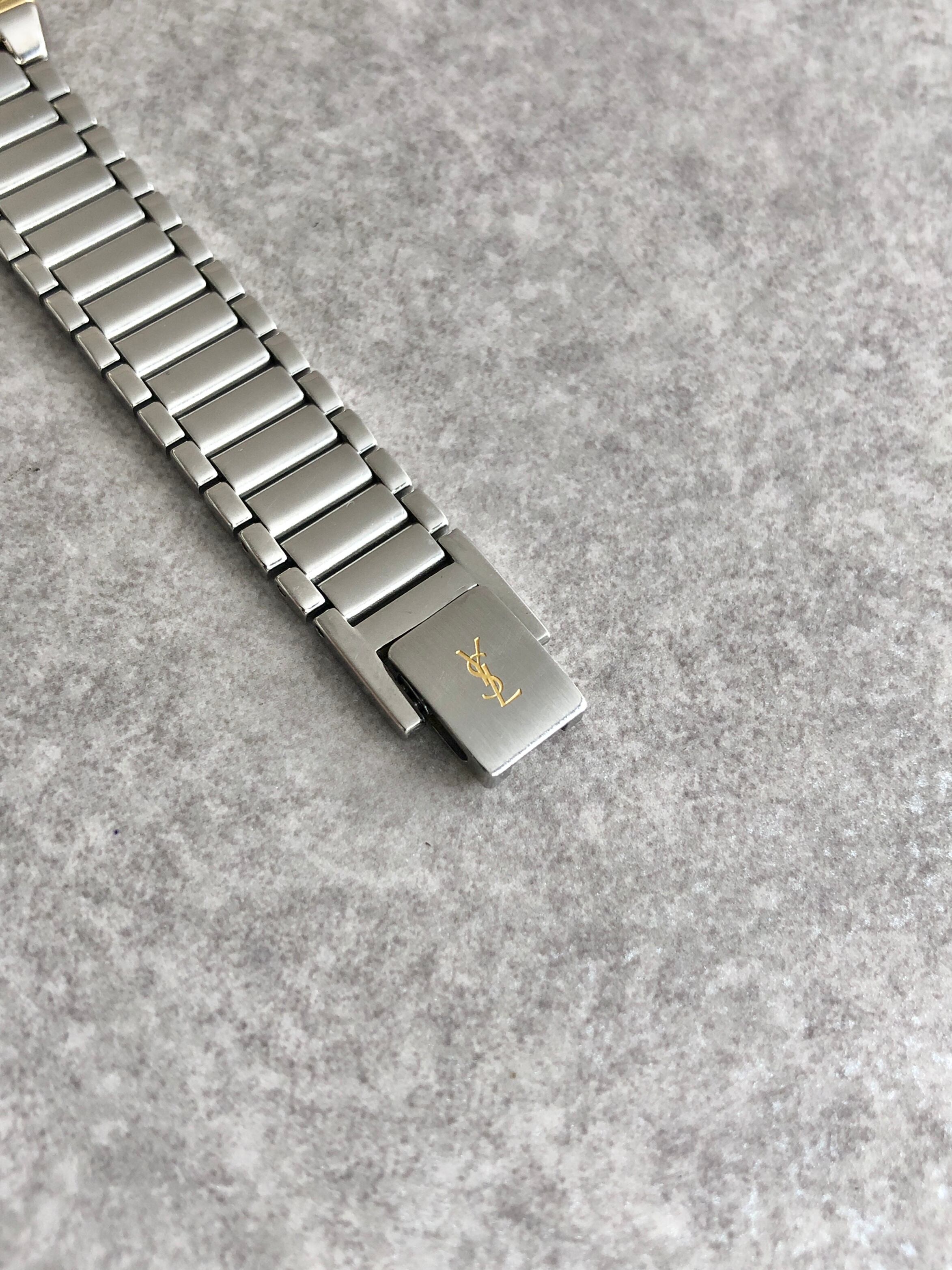 Yves Saint Laurent イヴ・サンローラン 腕時計 シルバー