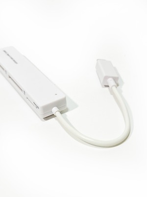 ナカバヤシ Type-C USB2.0マルチカードリーダー　動作確認済 Windows Mac ケーブル約10cm