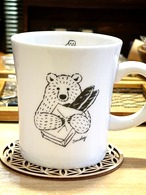 Hello marche マグカップ（パンをおすそわけ）