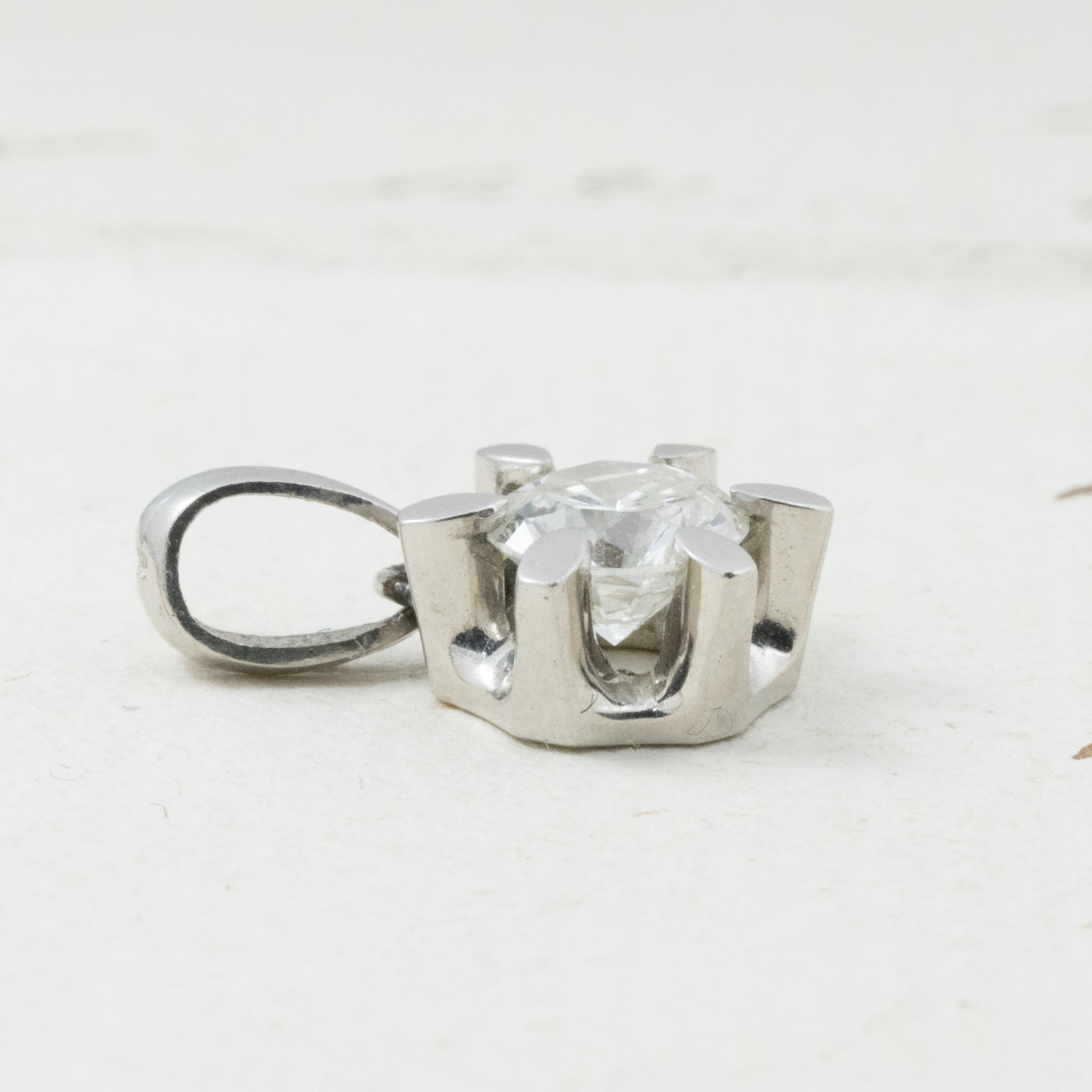 日本の作品】昭和レトロ デザイン ヴィンテージ ペンダントトップ