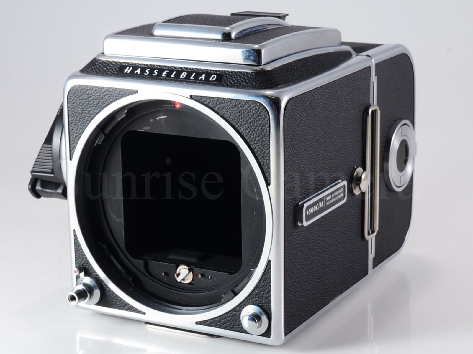 中判カメラの頂点】Hasselblad 500C/M ボディ A12 ハッセルブラッド
