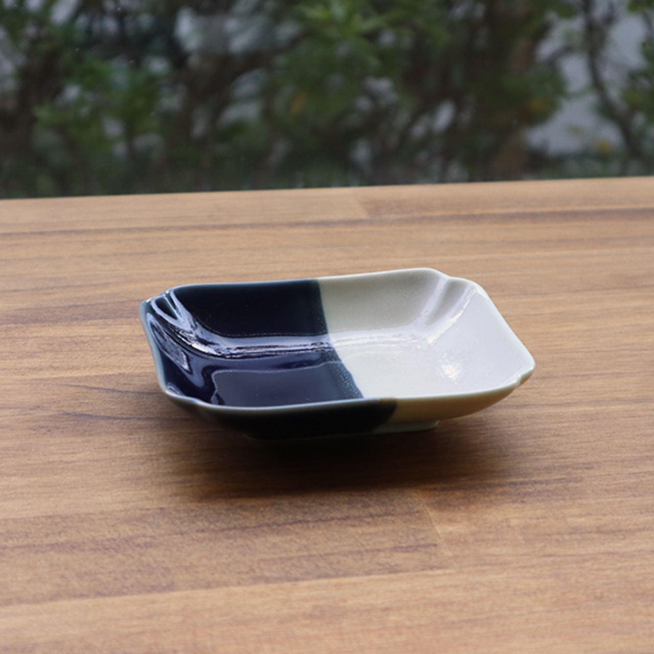 有田焼　小皿　蒼白楽（丸・長角・六角）