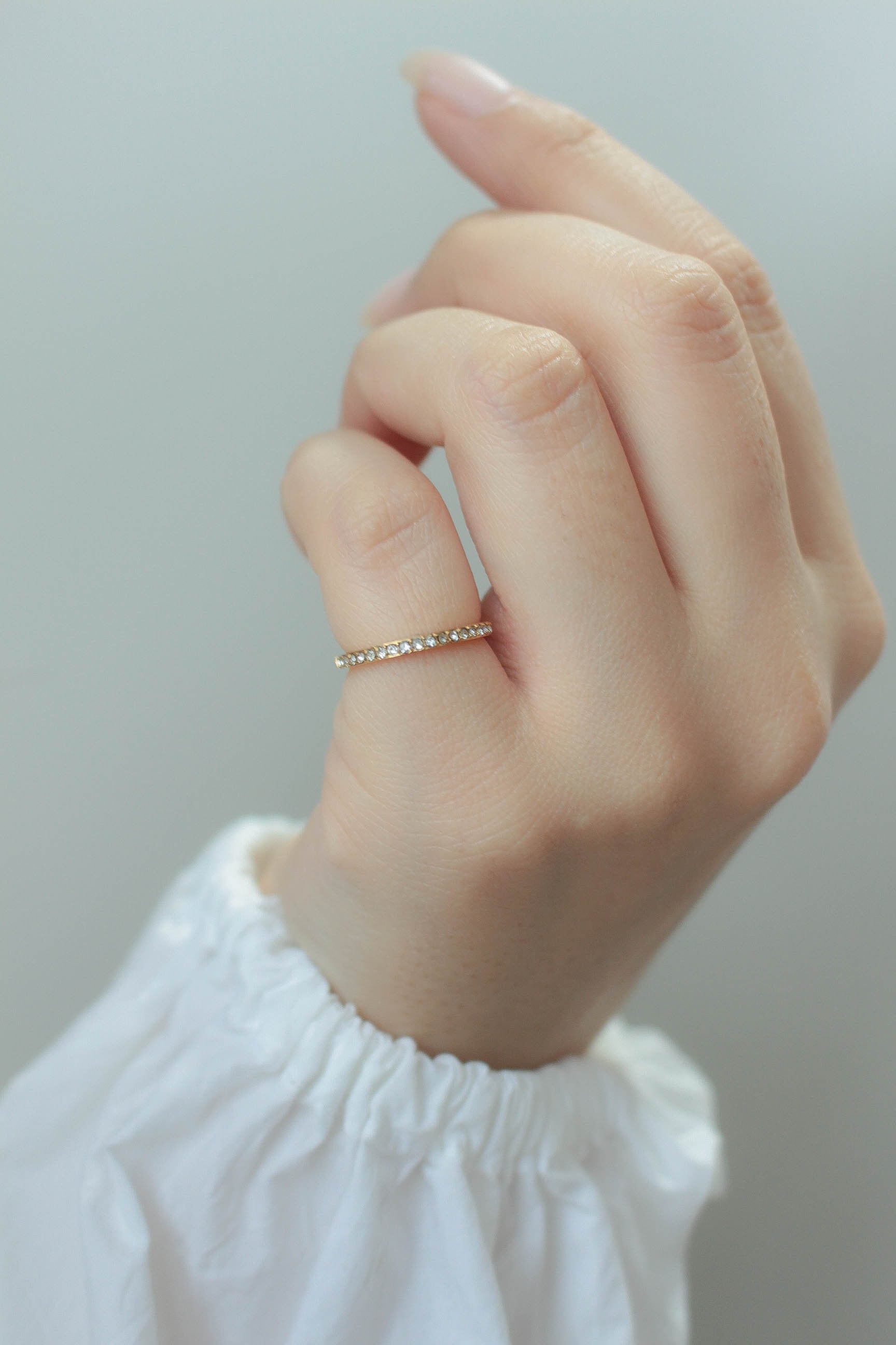 Half Eternity Pinky Ring | ebine(エビネ)|金属アレルギー対応