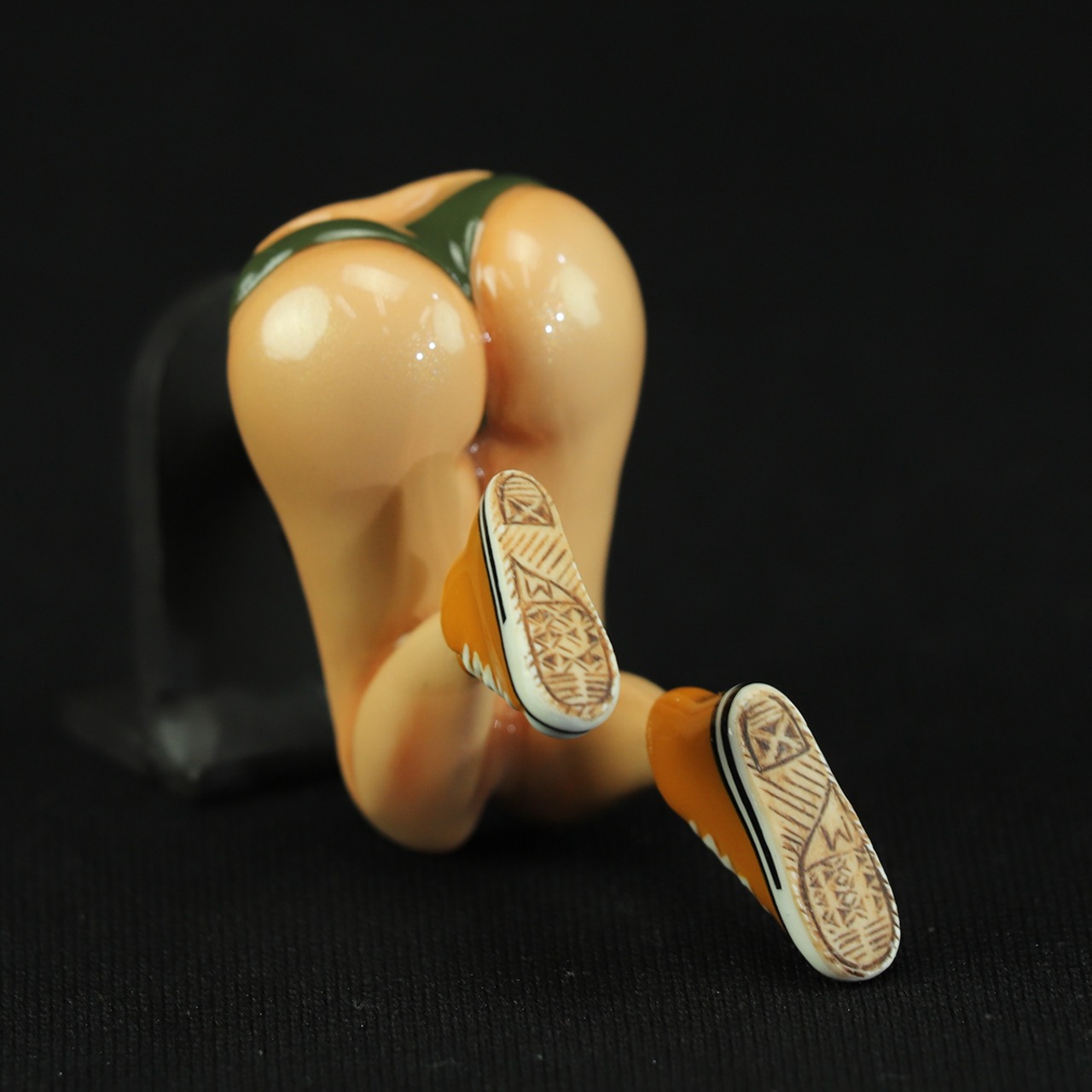 LOVELYPINS NumberBolt /Skater Girl - イエロー