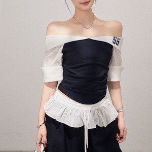 オフショルダーチュールレイヤードトップス&ワイドパンツセットアップ A32