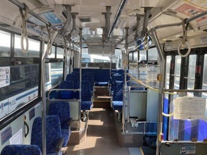 製造番号プレート（富士）：熊本200か922号車（産交バス）