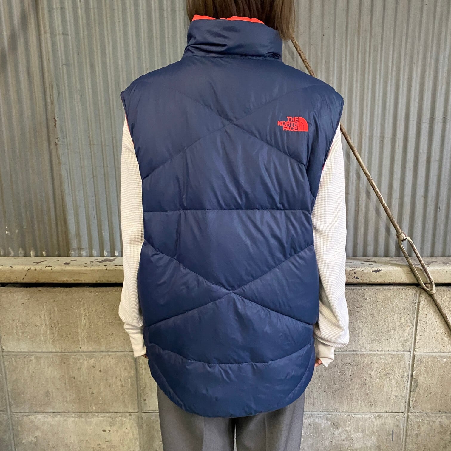 THE NORTH FACE ザ ノースフェイス ダウンベスト メンズM 古着 ネイビー×レッド 紺  赤【アウトドアジャケット】【cs2212-10a】 | cave 古着屋【公式】古着通販サイト