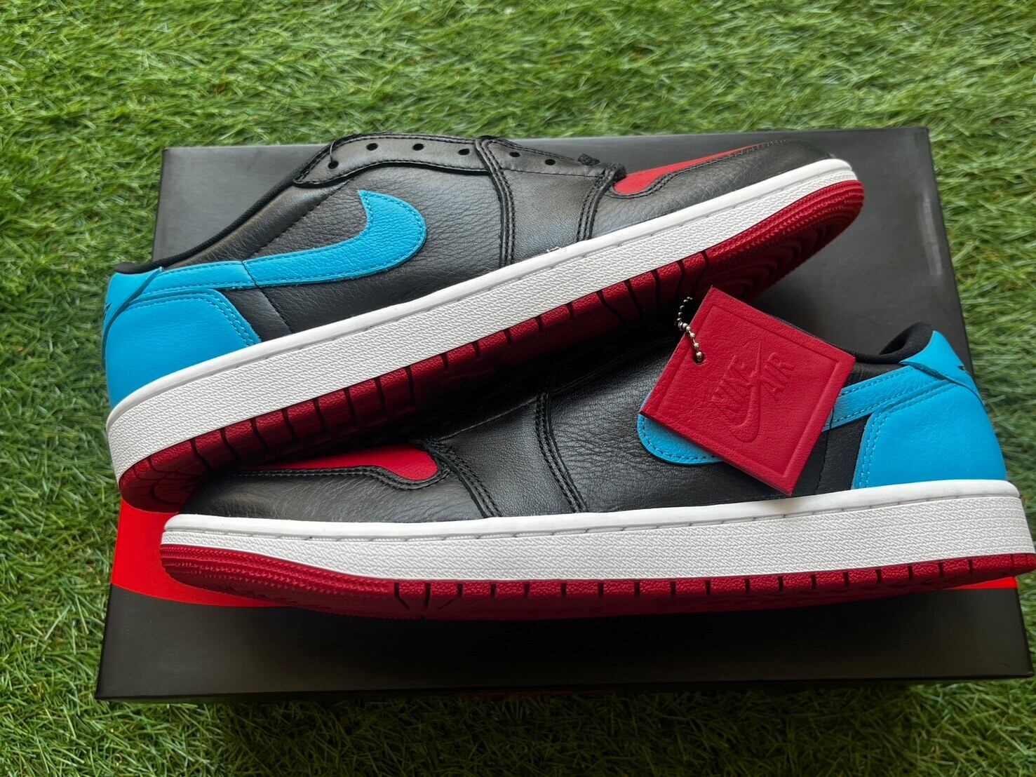 NIKE W AIR JORDAN 1 RETRO LOW OG NYC TO CHICAGO CZ0775-046 28cm  