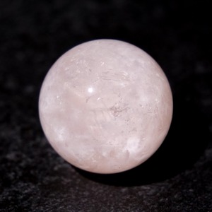セリサイトインローズクォーツ / ミニ スフィア【φ2.2cm】