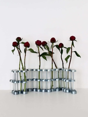 フラワーベース「四月の花器」 / Vase d'Avril, Le Classique Tsé & Tsé associées