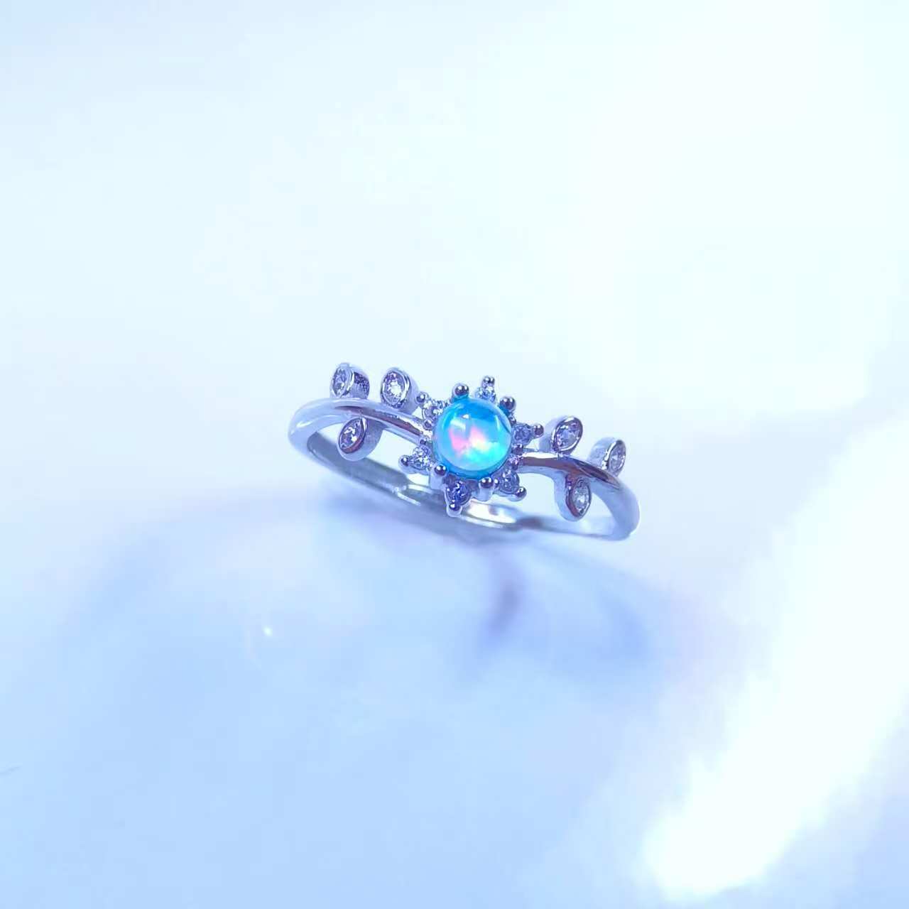 Artifact Sunflower (Custom/Silver)
