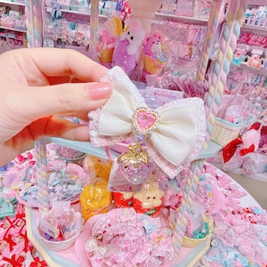 【C5】83-4いちごチャームヘアゴム