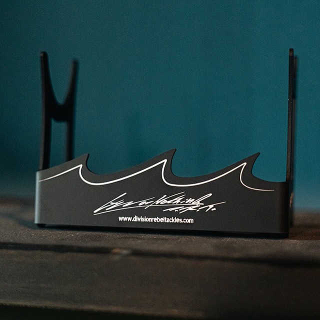 DRT - Swimbait Display Stand Ver.2 / SIZE L | THE STRIKE skate and DRT - Swimbait Display Stand Ver.2 / SIZE L | THE STRIKE skate and