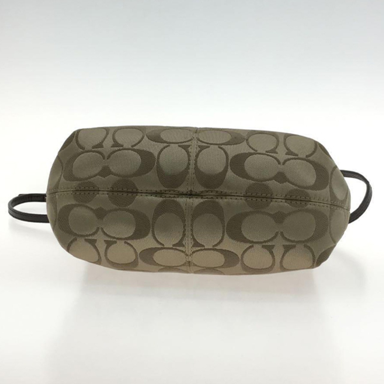 COACH(コーチ)シグニチャーショルダーバッグ/ベージュ