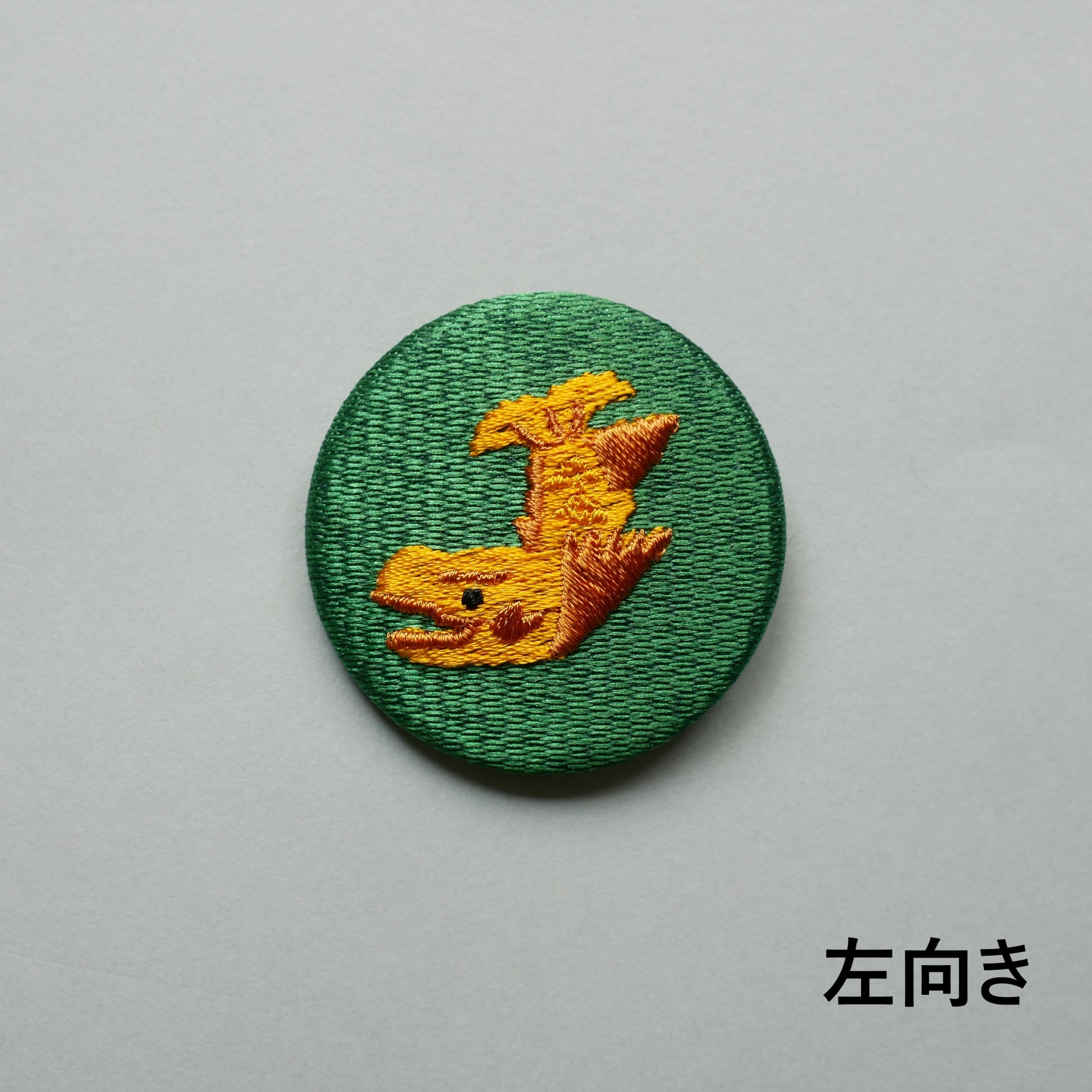 KINSYACHI｜刺繍缶バッジ | ホリエビル＋オミャーゲ名古屋