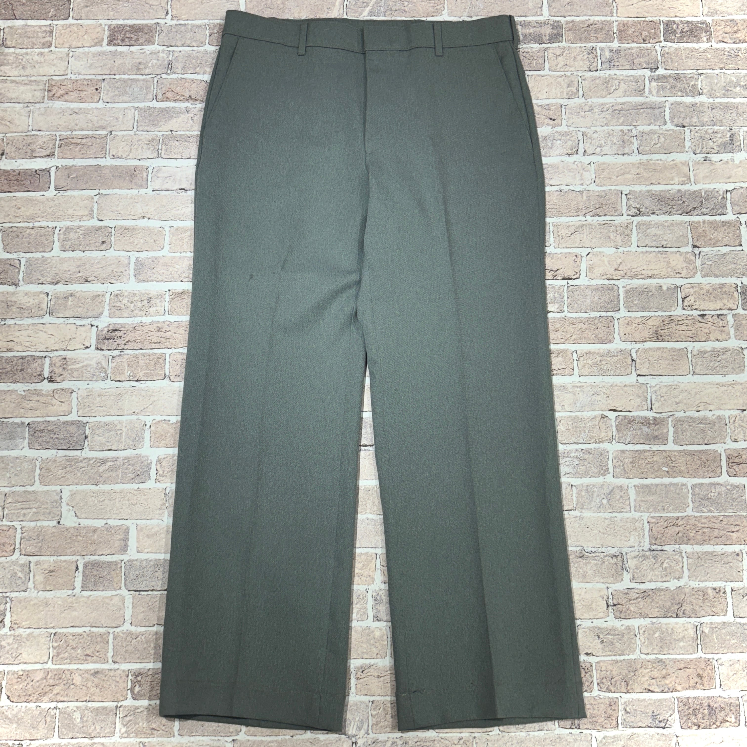LEVI'S ACTION SLACKS GRAY | safarionline